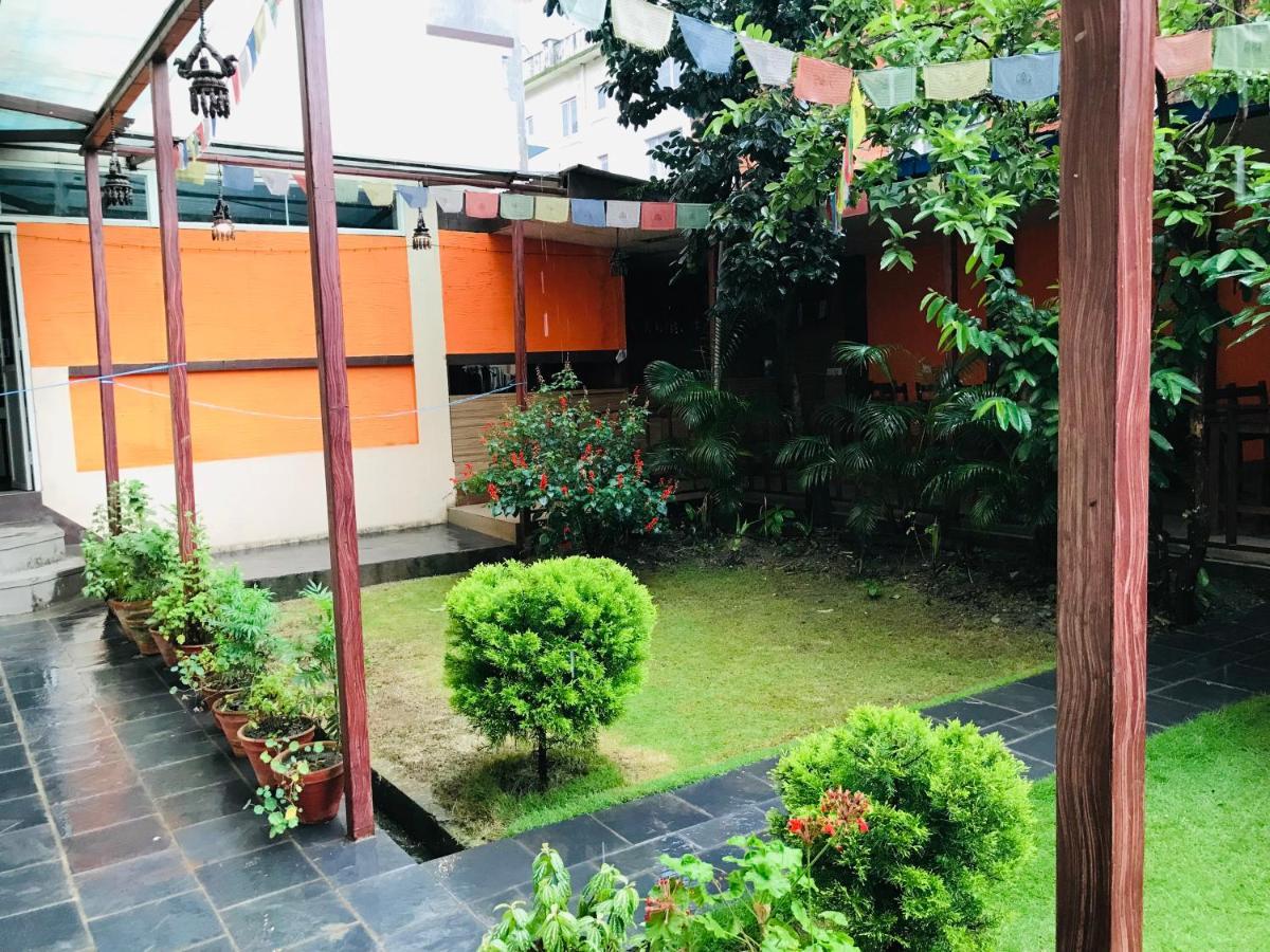 Hotel Chhimeki Katmandou Extérieur photo