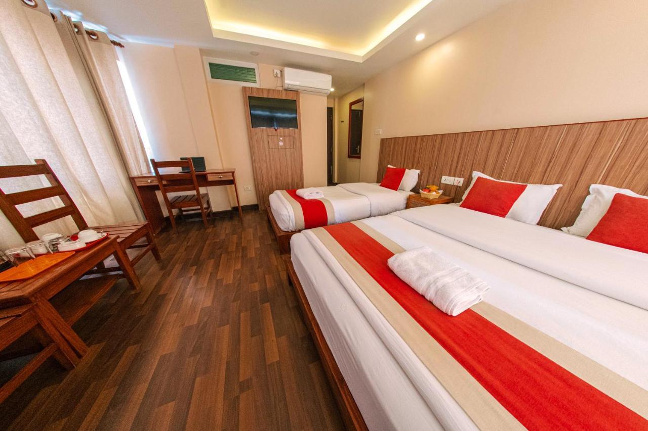 Hotel Chhimeki Katmandou Extérieur photo