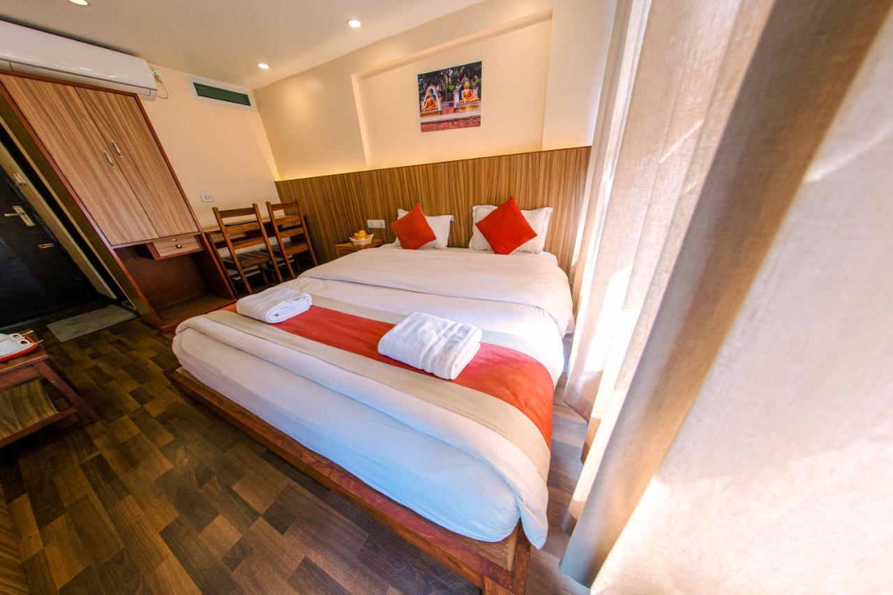 Hotel Chhimeki Katmandou Extérieur photo