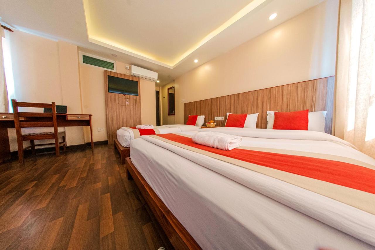 Hotel Chhimeki Katmandou Extérieur photo