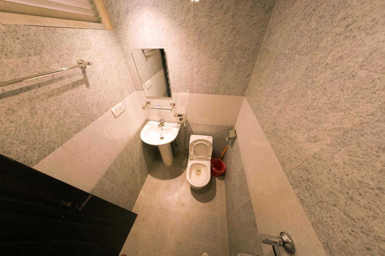 Hotel Chhimeki Katmandou Extérieur photo