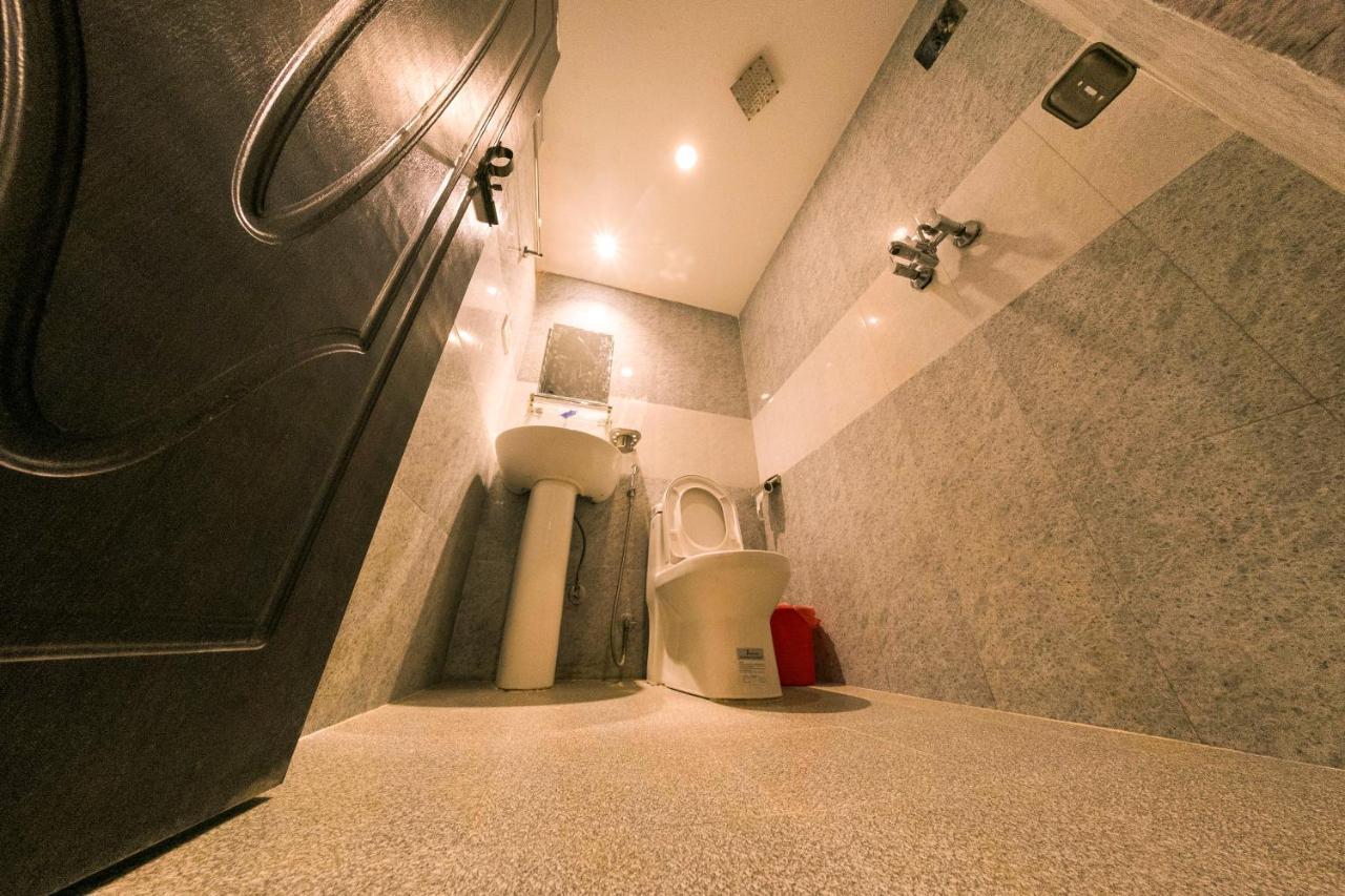 Hotel Chhimeki Katmandou Extérieur photo
