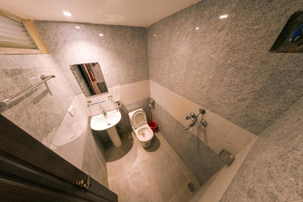 Hotel Chhimeki Katmandou Extérieur photo